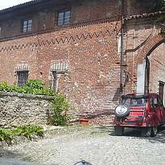 SanCristoforo_ingresso_castello_mag09.JPG