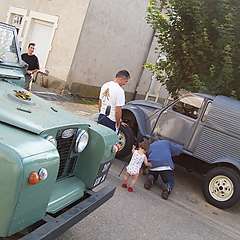 Nome del file=defender_ieri_e_oggi.jpg
Dimensione del file=73KiB
Dimensioni=640x480
Aggiunta il=21 Lug 2007 defender_ieri_e_oggi.jpg