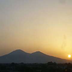 Vesuvio_tramonto_lug12.jpg